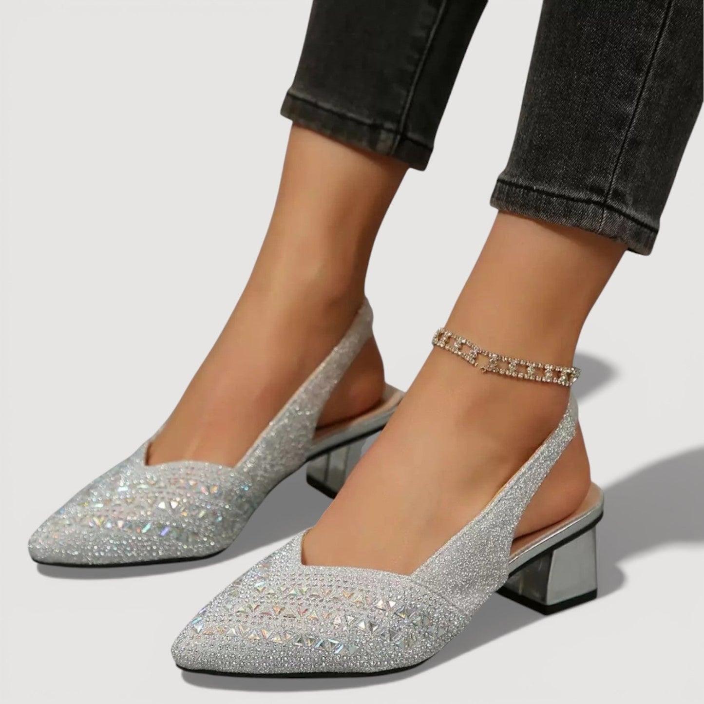 Momount dámske slingback lodičky – štras, špicatá špička, nízky blokový opätok, výrez do V