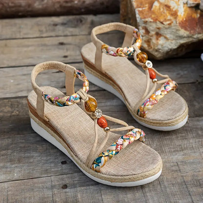 Momount dámske espadrilky na kline – boho pletené s korálkami a kamienkami