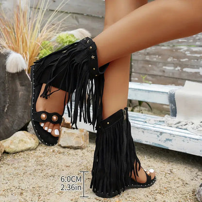 Momount dámske gladiátorky so strapcami – semišové, vybíjané, s bočným zipsom, boho