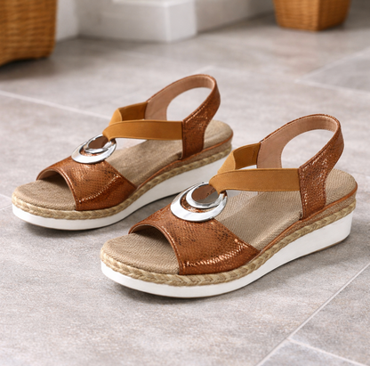 Momount dámske espadrilky na kline – pohodlné s metalickým prekríženým remienkom