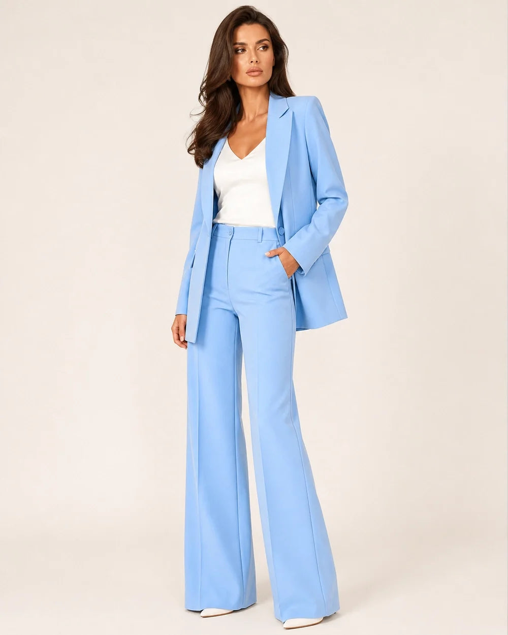 Women's tailored blazer and wide-leg trousers set – 10 light blue hero